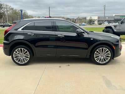 2024 Cadillac XT4 Premium Luxury