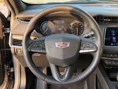 2022 Cadillac XT4 Premium Luxury