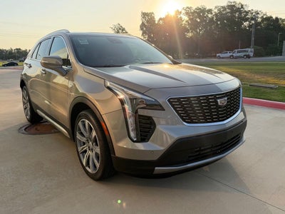 2022 Cadillac XT4 Premium Luxury