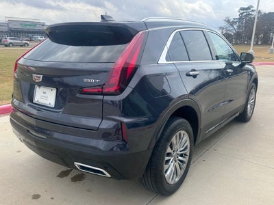 2025 Cadillac XT4 Premium Luxury