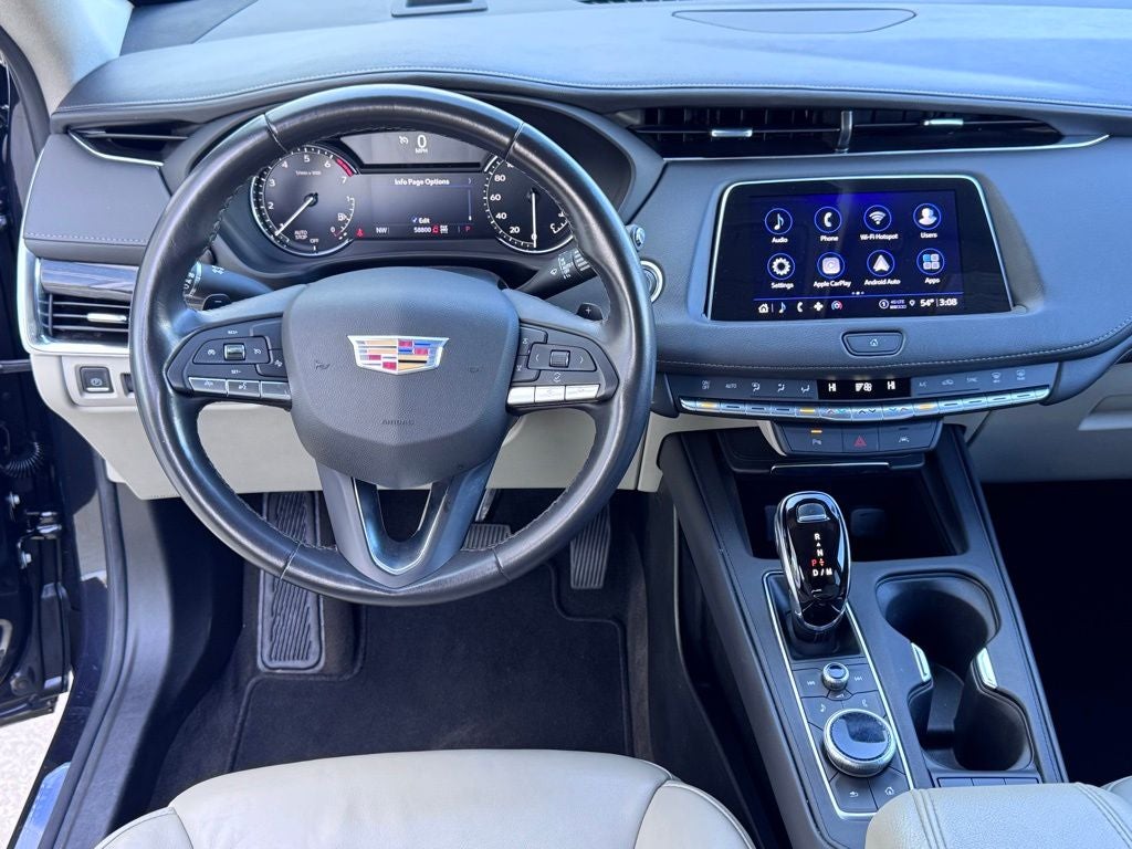 2023 Cadillac XT4 Premium Luxury