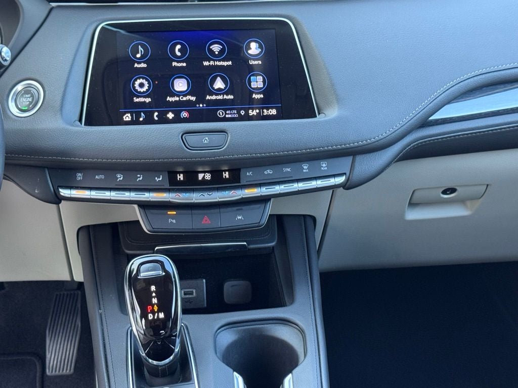 2023 Cadillac XT4 Premium Luxury