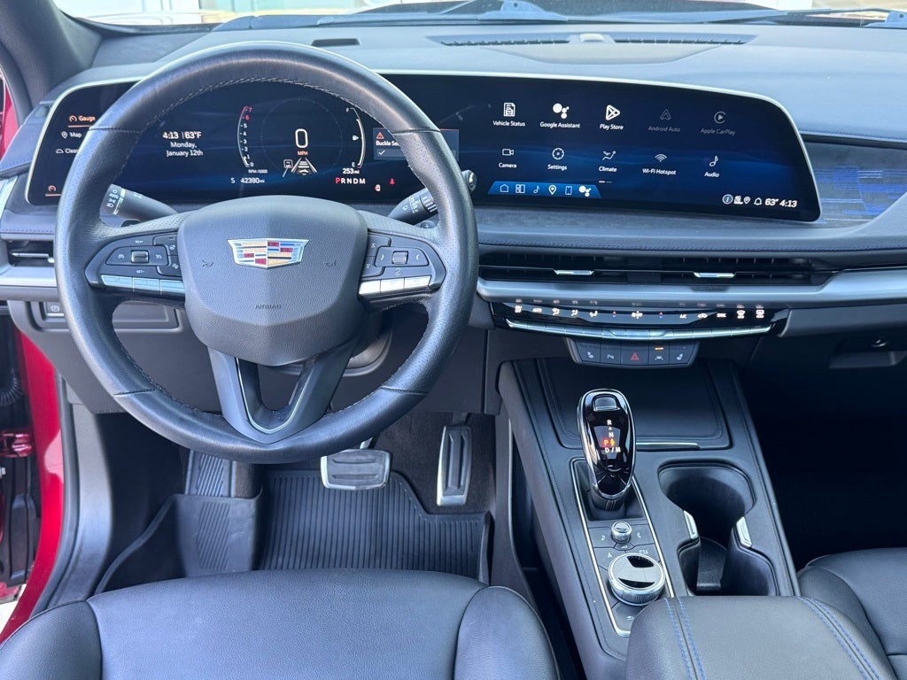 2025 Cadillac XT4 Sport