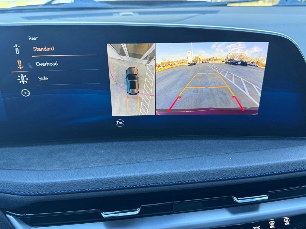 2025 Cadillac XT4 Sport