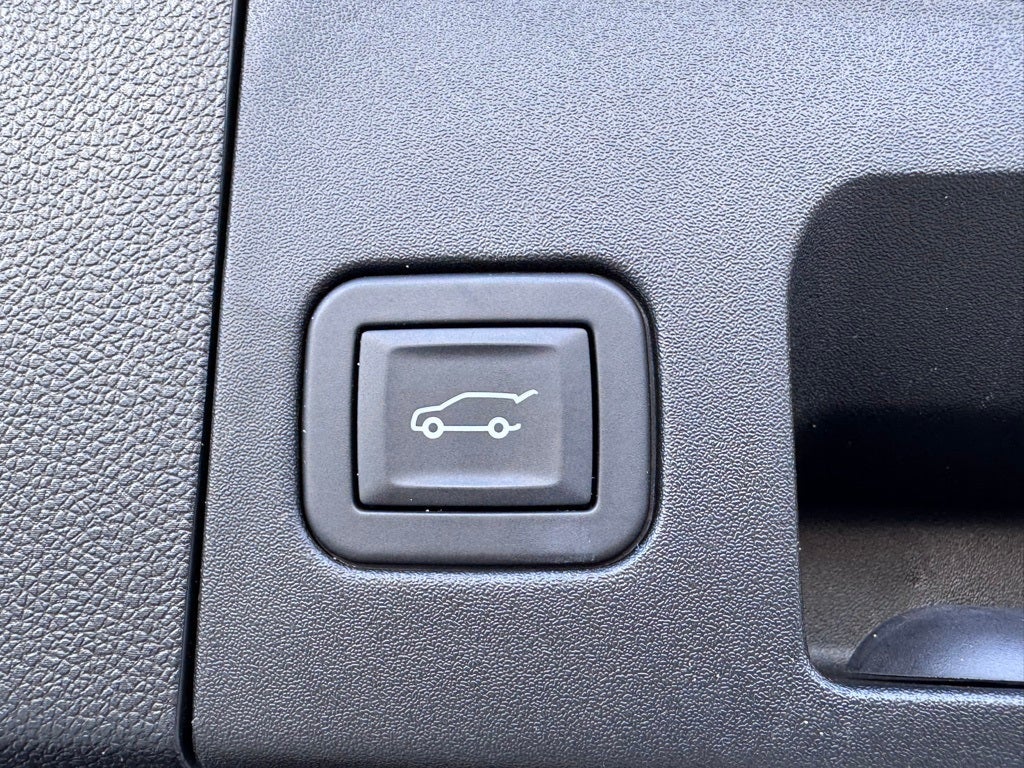 2025 Cadillac XT4 Sport