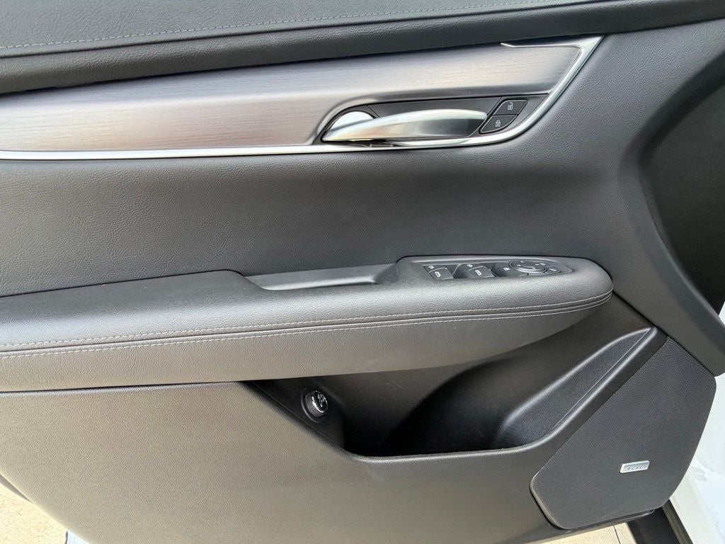 2024 Cadillac XT5 Luxury
