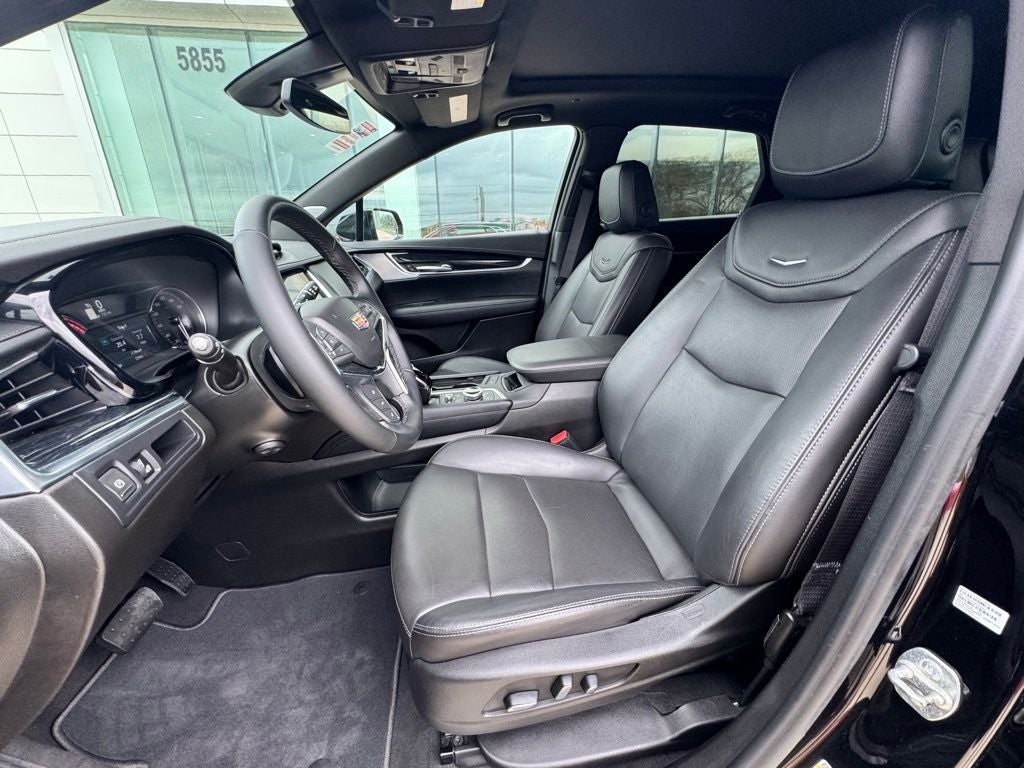 2025 Cadillac XT5 Premium Luxury