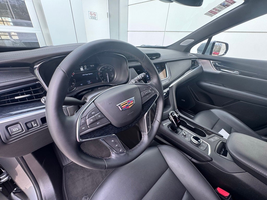 2025 Cadillac XT5 Premium Luxury