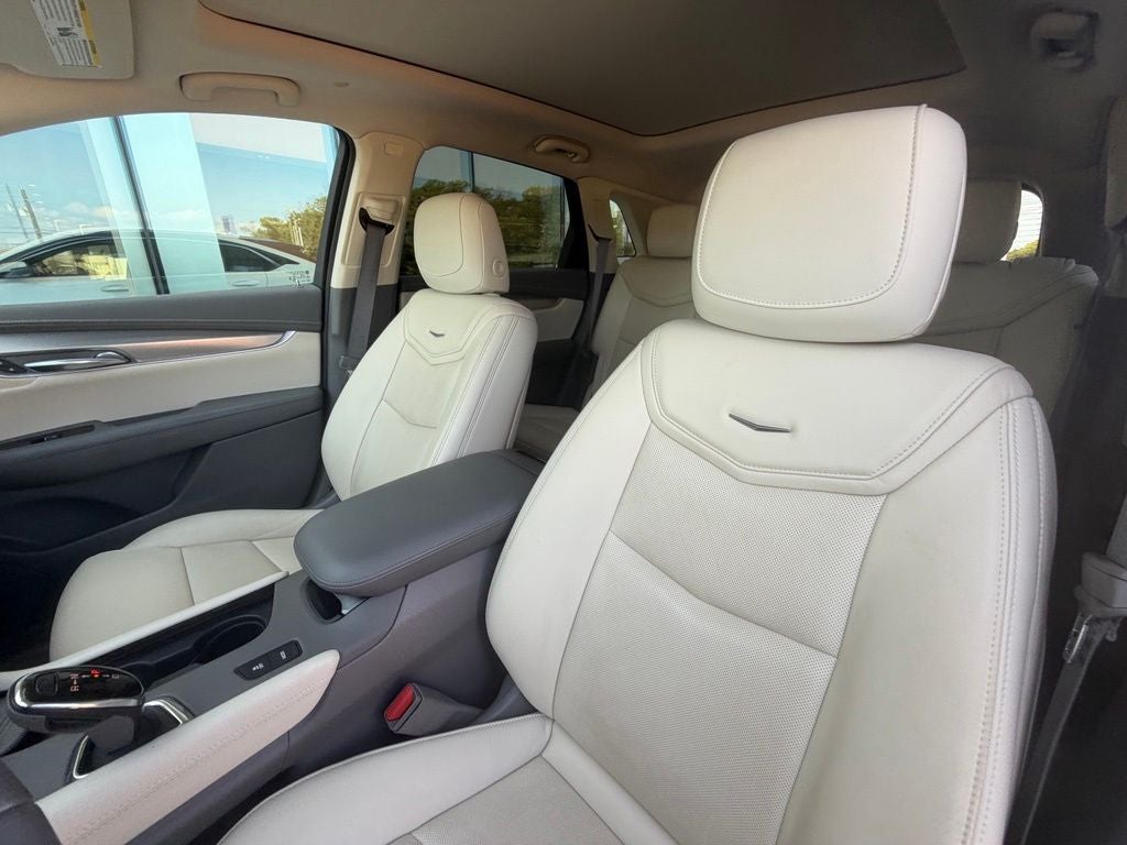 2019 Cadillac XT5 Premium Luxury