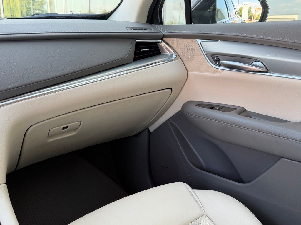 2019 Cadillac XT5 Premium Luxury