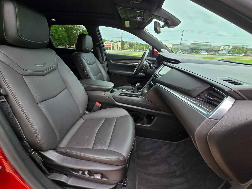 2021 Cadillac XT5 Sport