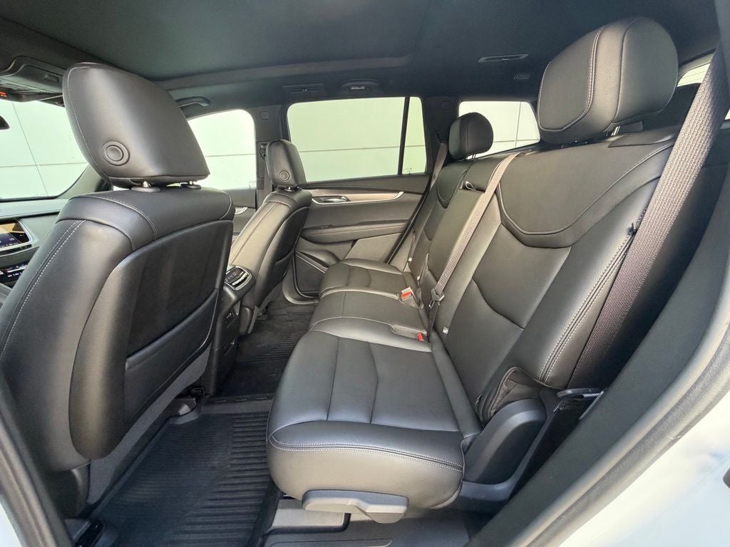 2024 Cadillac XT6 Luxury