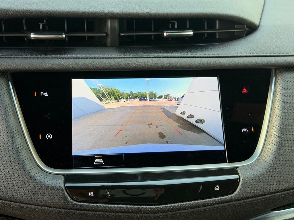2024 Cadillac XT6 Luxury