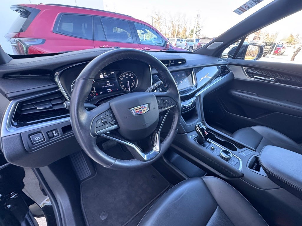 2025 Cadillac XT6 Premium Luxury