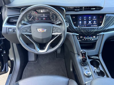 2025 Cadillac XT6 Premium Luxury