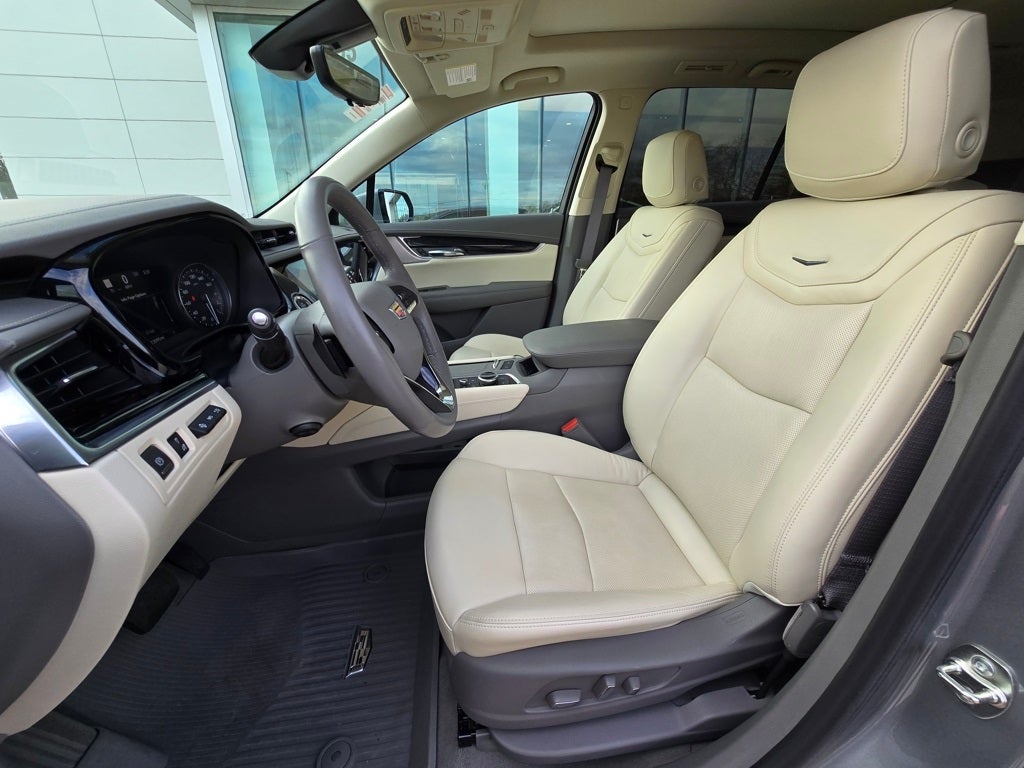 2024 Cadillac XT6 Premium Luxury