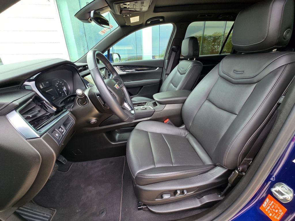 2024 Cadillac XT6 Premium Luxury