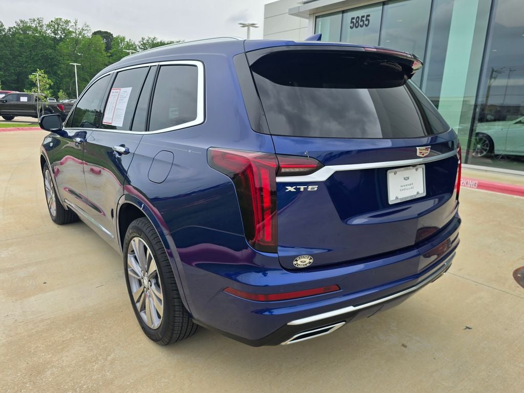 2025 Cadillac XT6 Premium Luxury