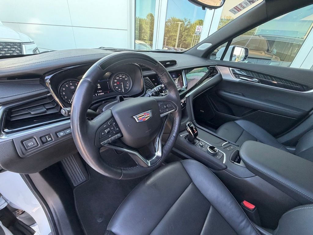 2025 Cadillac XT6 Premium Luxury