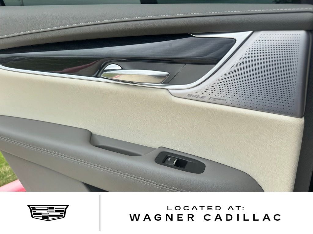 2024 Cadillac XT6 Premium Luxury