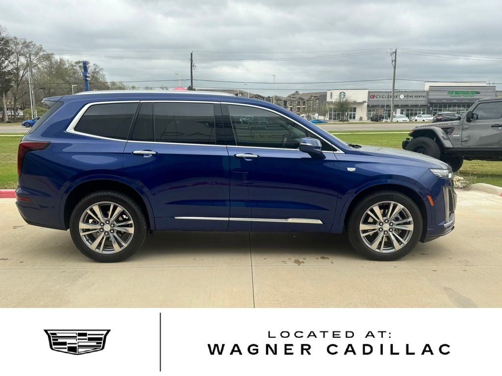 2024 Cadillac XT6 Premium Luxury