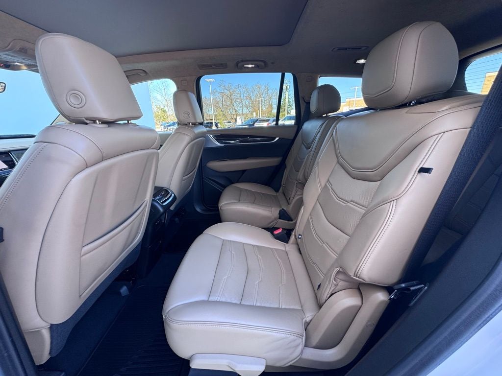 2023 Cadillac XT6 Premium Luxury