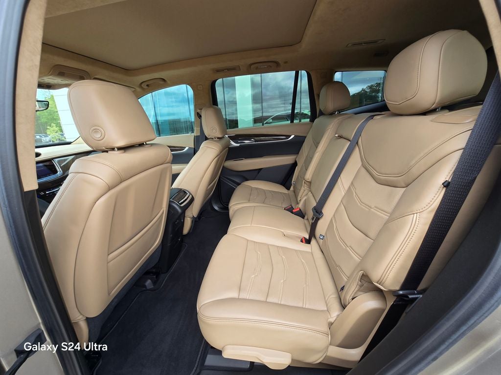 2023 Cadillac XT6 Premium Luxury