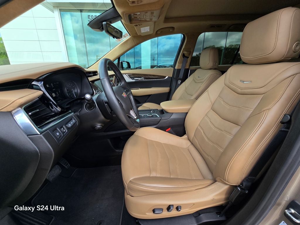 2023 Cadillac XT6 Premium Luxury