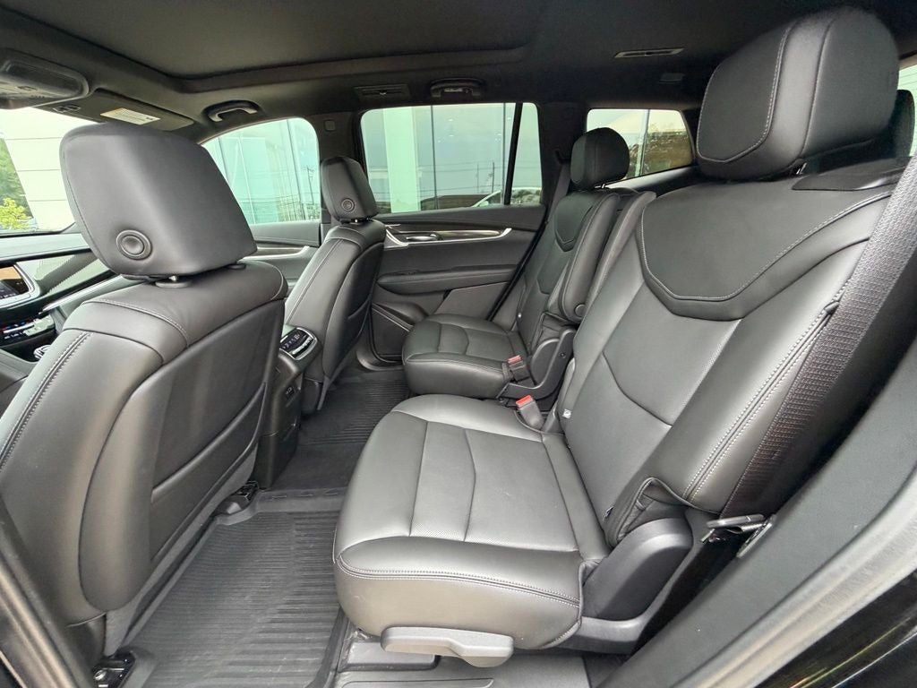 2025 Cadillac XT6 Sport
