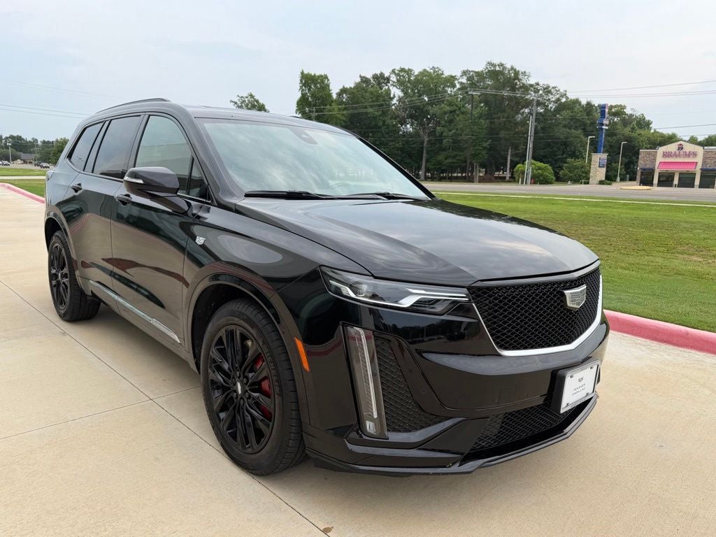 2025 Cadillac XT6 Sport