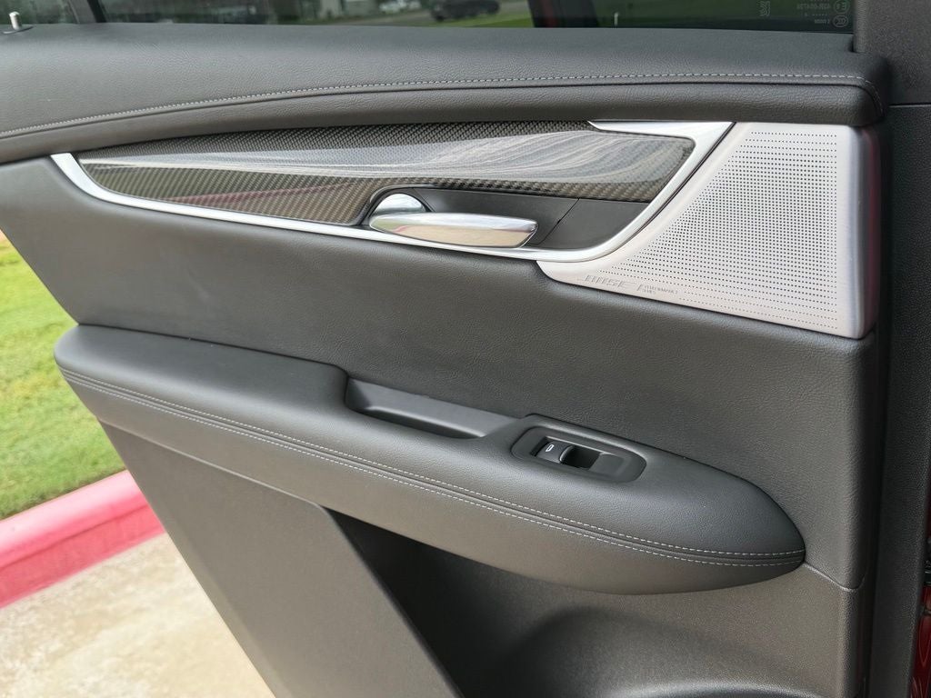 2024 Cadillac XT6 Sport
