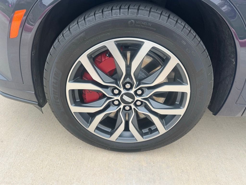 2024 Cadillac XT6 Sport