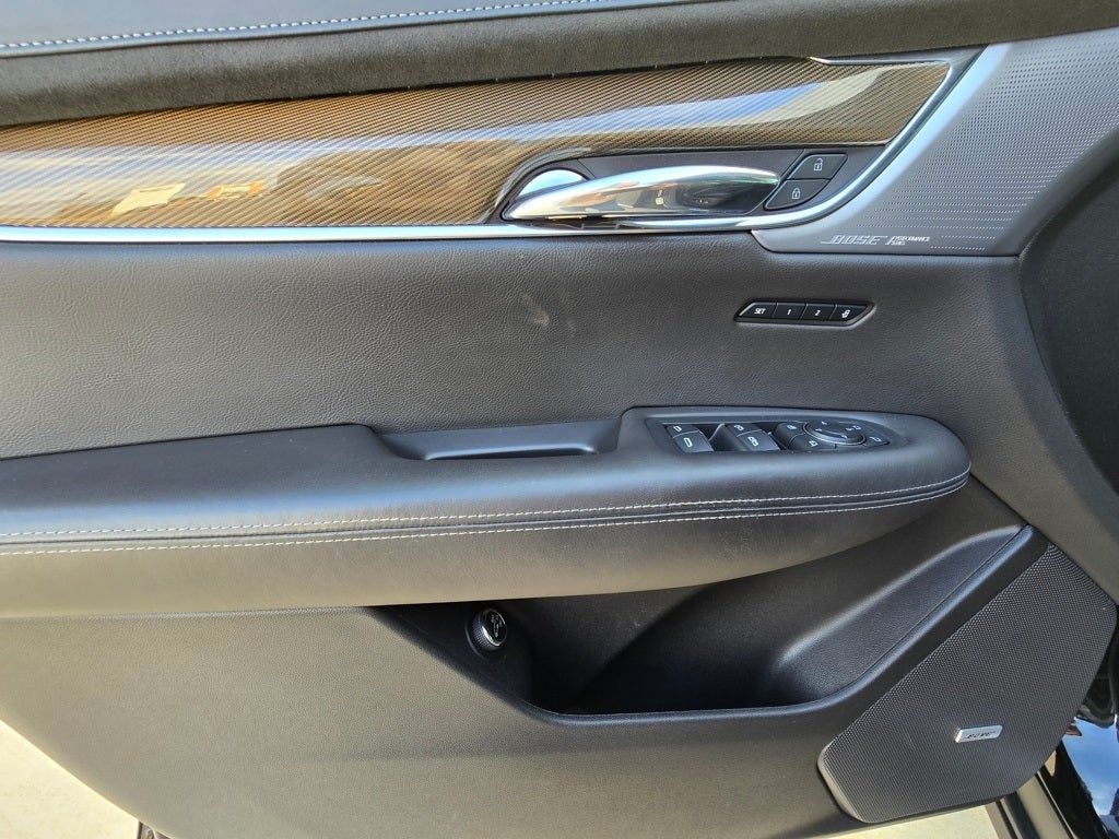 2020 Cadillac XT6 Sport