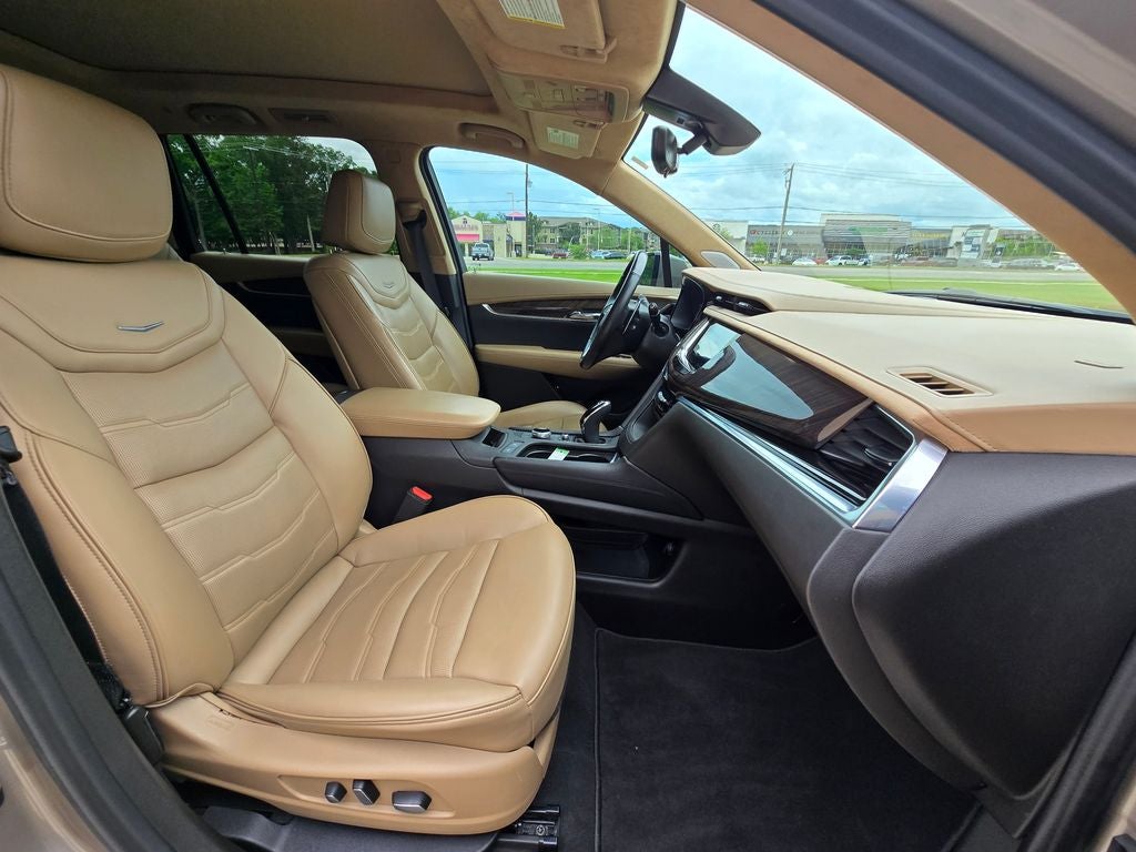 2023 Cadillac XT6 Sport