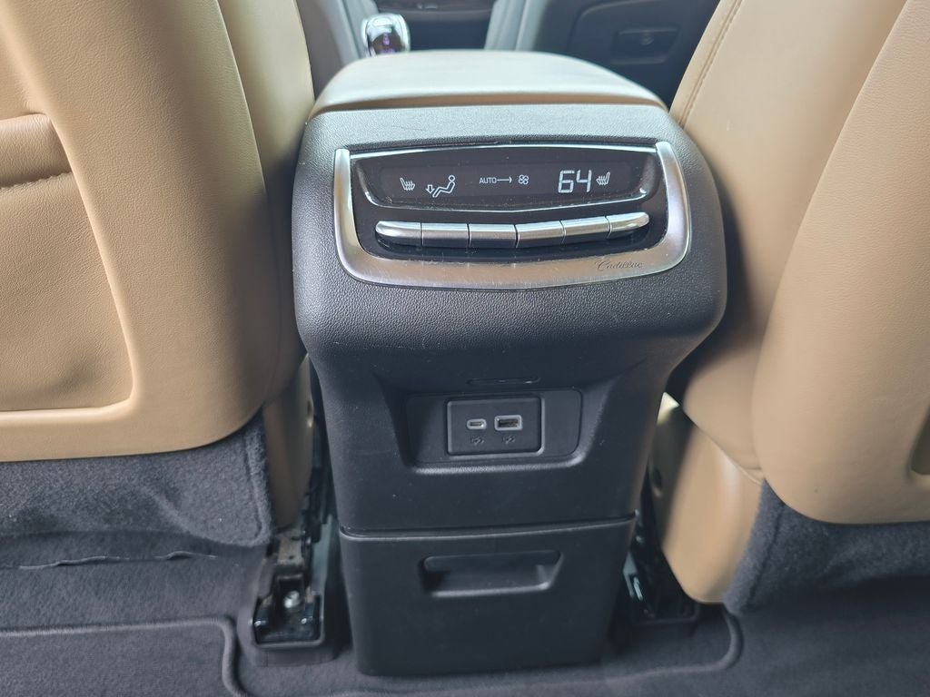 2023 Cadillac XT6 Sport