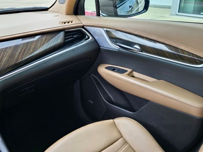 2023 Cadillac XT6 Sport