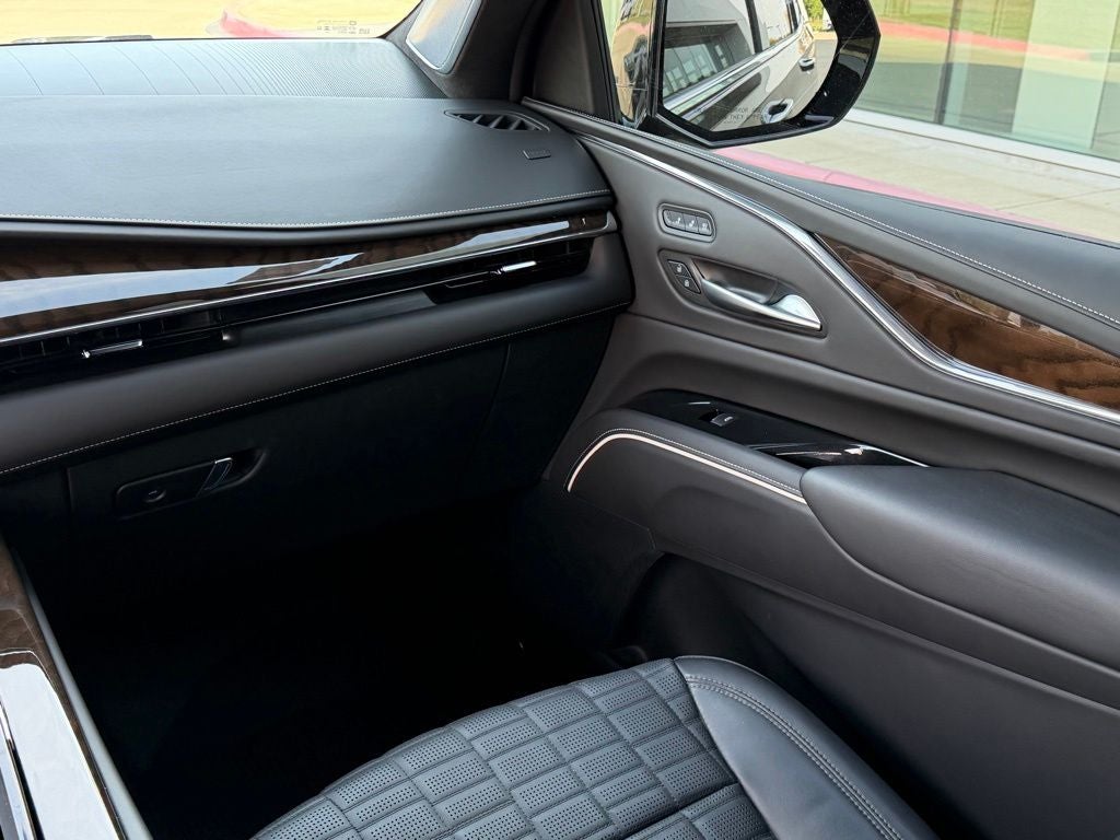 2024 Cadillac Escalade Premium Luxury Platinum