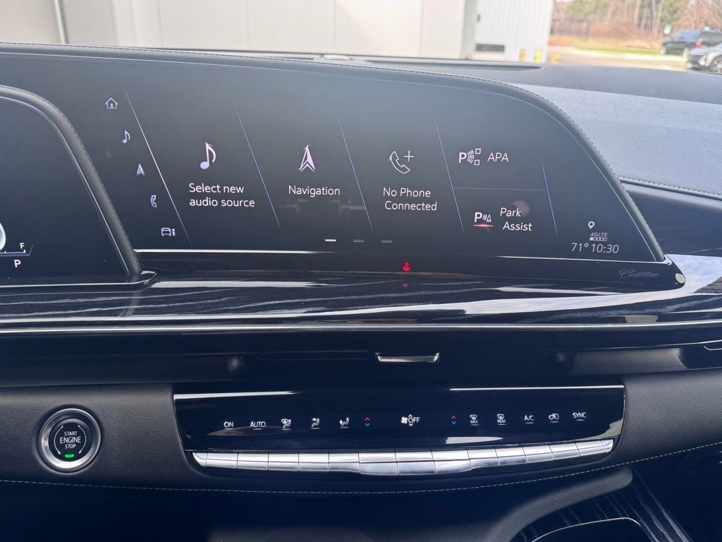 2021 Cadillac Escalade Sport