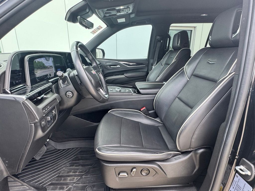 2022 Cadillac Escalade Sport