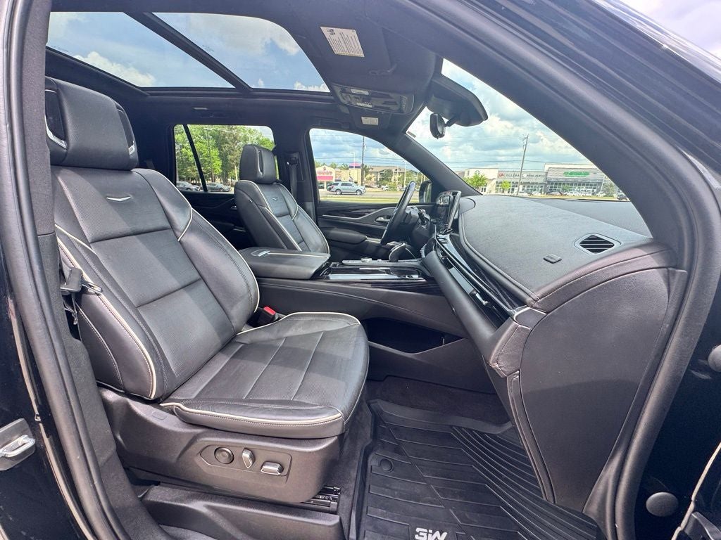 2022 Cadillac Escalade Sport