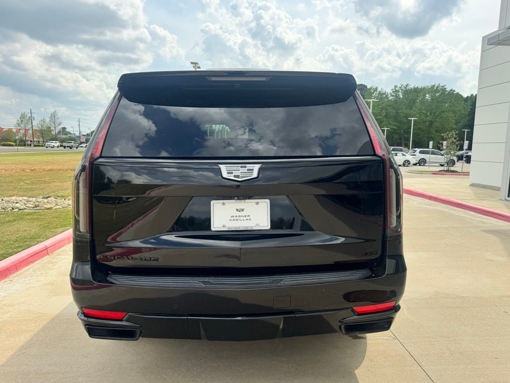 2022 Cadillac Escalade Sport