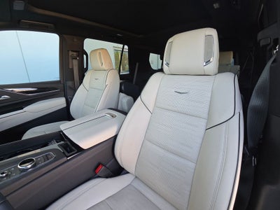 2023 Cadillac Escalade Sport