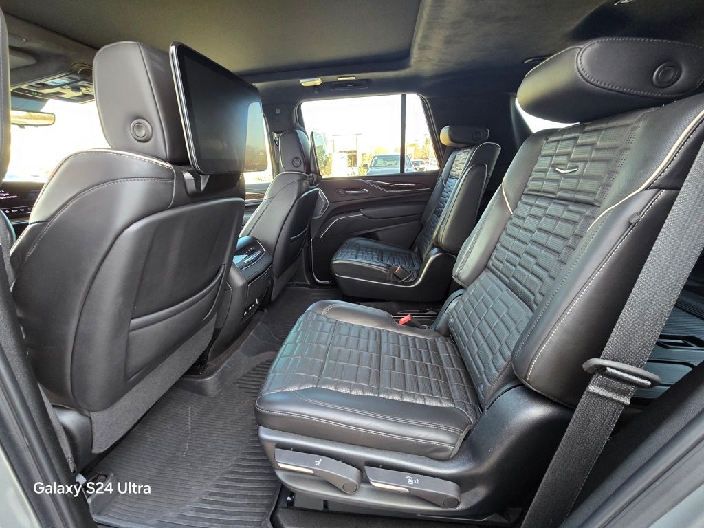 2023 Cadillac Escalade Sport Platinum