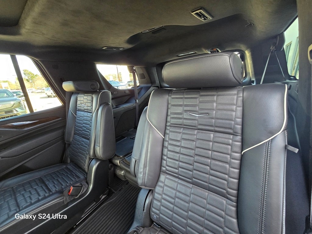 2023 Cadillac Escalade Sport Platinum