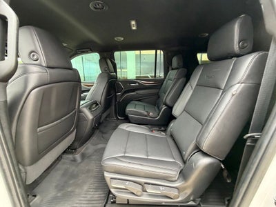 2023 Cadillac Escalade ESV Luxury