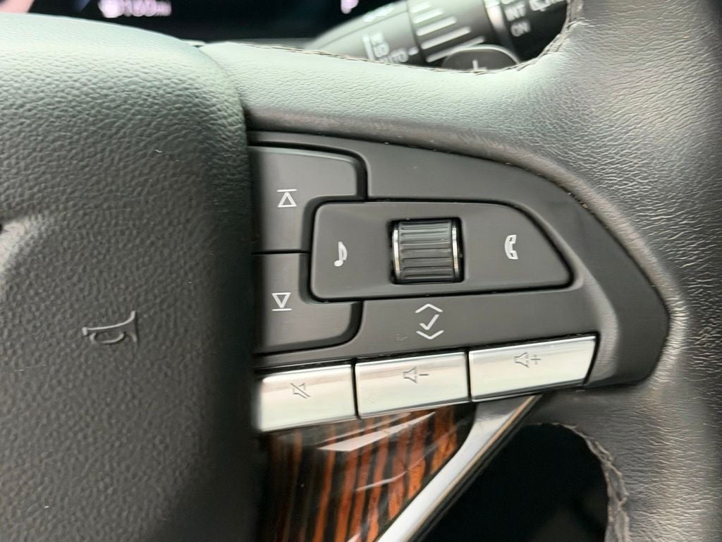 2023 Cadillac Escalade ESV Luxury