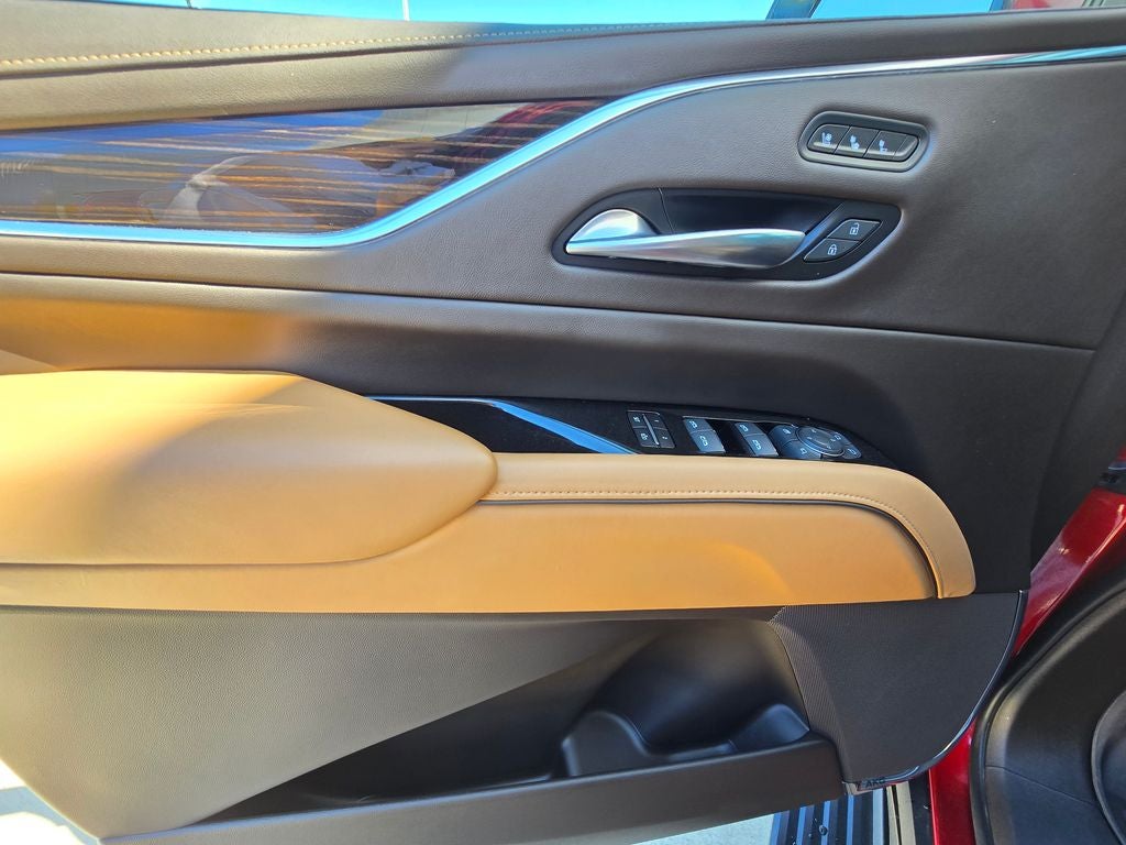 2022 Cadillac Escalade ESV Premium