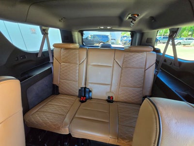 2022 Cadillac Escalade ESV Premium