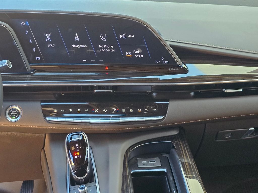 2022 Cadillac Escalade ESV Premium