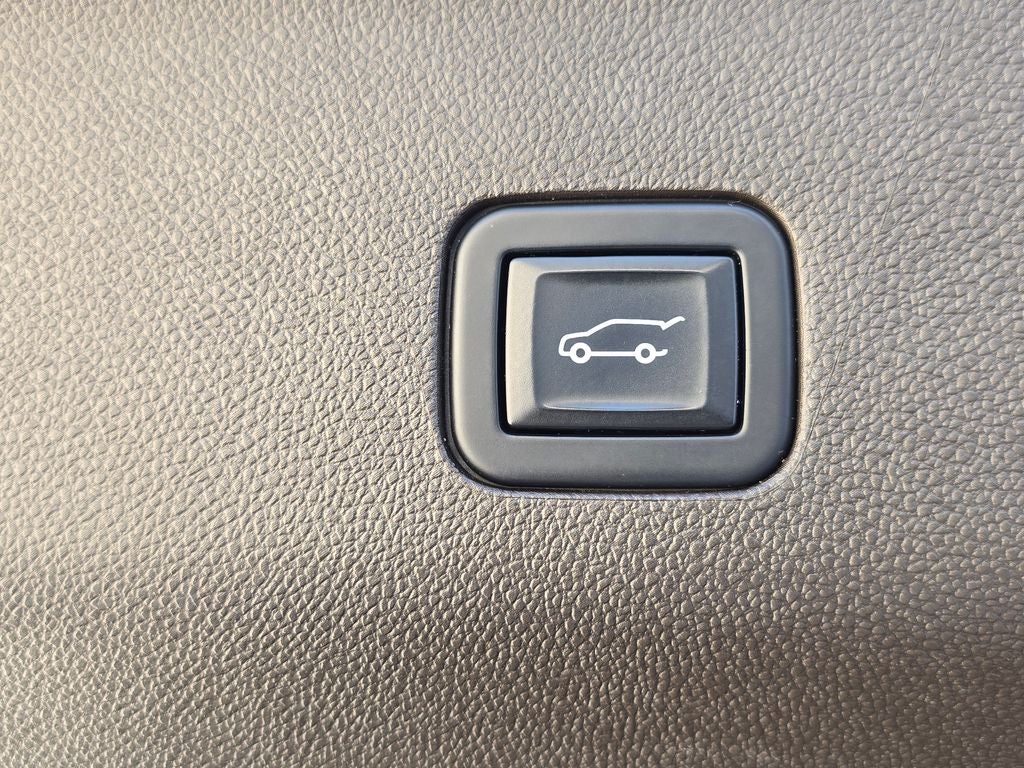 2022 Cadillac Escalade ESV Premium